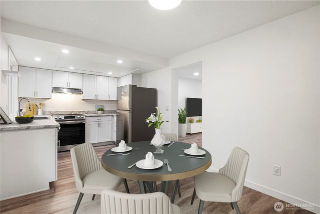 3620 201st Place SW, Lynnwood, WA 98036