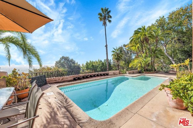 8334 Marmont Lane, Los Angeles, CA 90069