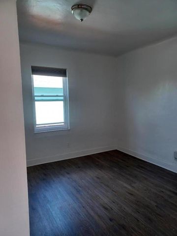 1365 Vine Street, San Jose, CA 95110