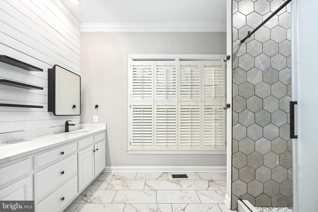 10822 PERRIN CIR, Spotsylvania, VA 22551