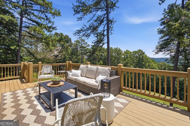 567 Crown Mountain Way, Dahlonega, GA 30533