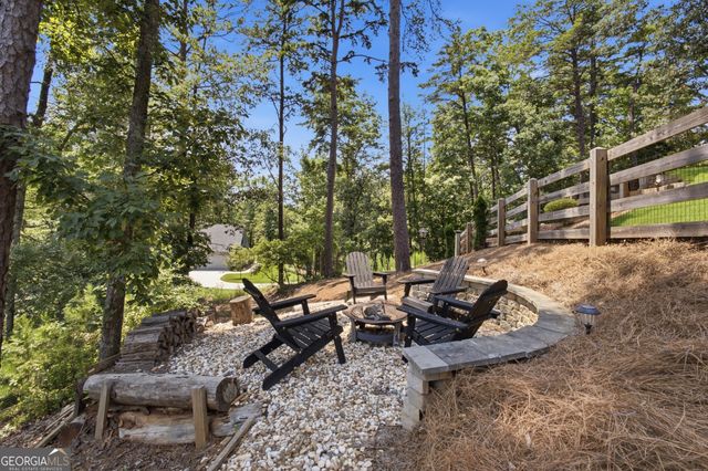 567 Crown Mountain Way, Dahlonega, GA 30533