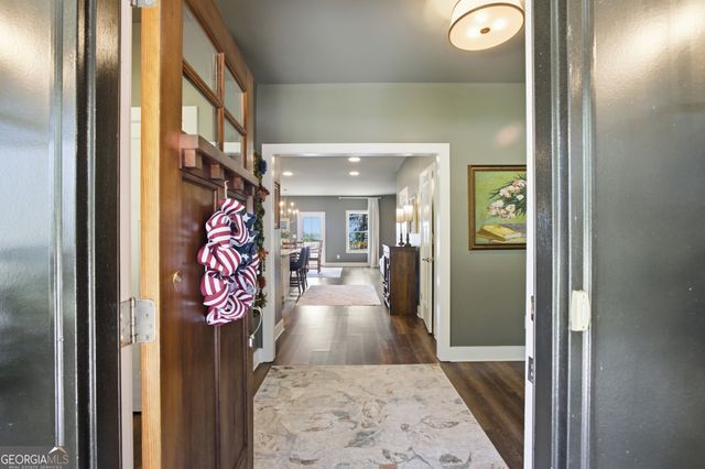 567 Crown Mountain Way, Dahlonega, GA 30533
