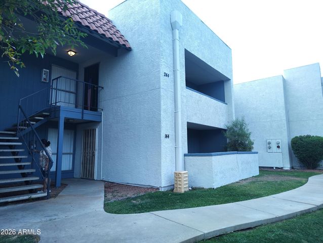 4608 W MARYLAND Avenue 144, Glendale, AZ 85301
