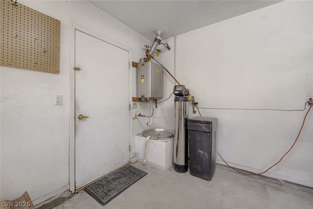 6224 Pride Lane, Las Vegas, NV 89103