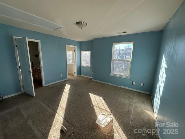 2271 Drake Mill Lane SW, Concord, NC 28025