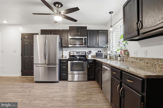 3512 HERITAGE DRIVE, York, PA 17402