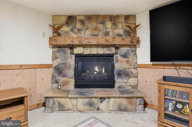 3512 HERITAGE DRIVE, York, PA 17402