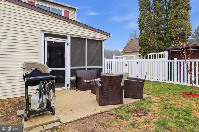 3512 HERITAGE DRIVE, York, PA 17402