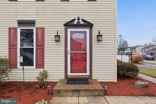 3512 HERITAGE DRIVE, York, PA 17402