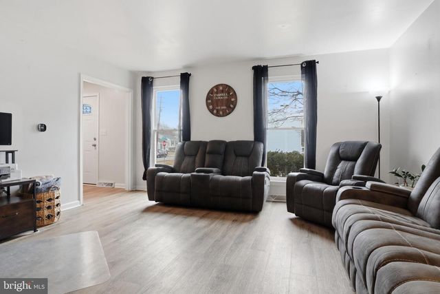 3512 HERITAGE DRIVE, York, PA 17402