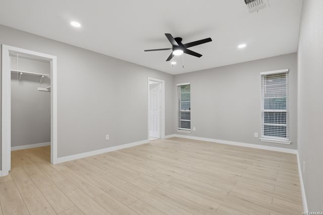 5415 GARY COOPER ST, San Antonio, TX 78240