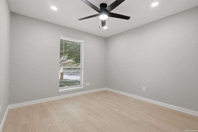 5415 GARY COOPER ST, San Antonio, TX 78240
