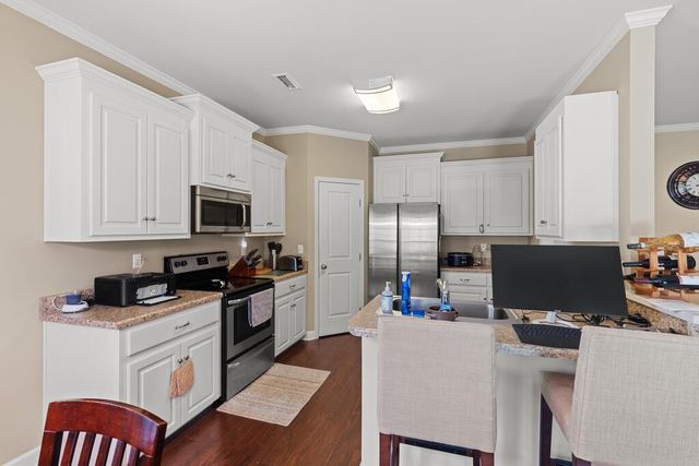 105 Orchard Park Drive, Dothan, AL 36301