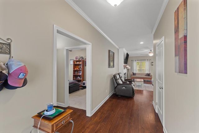 105 Orchard Park Drive, Dothan, AL 36301