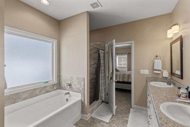 105 Orchard Park Drive, Dothan, AL 36301