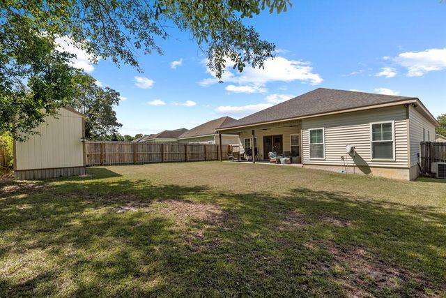105 Orchard Park Drive, Dothan, AL 36301