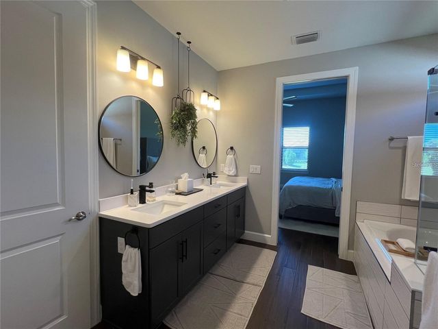 817 SEASCAPE PLACE, Sarasota, FL 34240