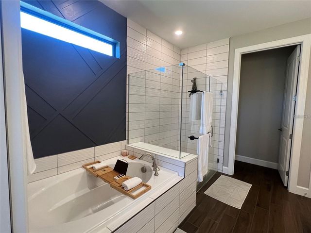 817 SEASCAPE PLACE, Sarasota, FL 34240