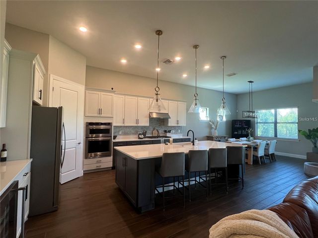 817 SEASCAPE PLACE, Sarasota, FL 34240