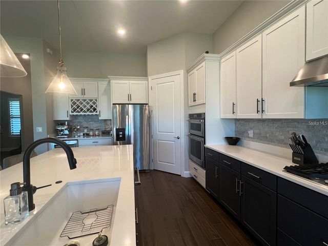 817 SEASCAPE PLACE, Sarasota, FL 34240