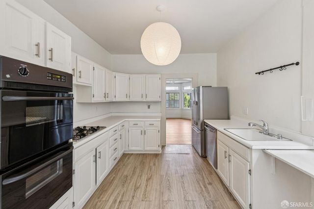 119 16th Avenue 121, San Francisco, CA 94118