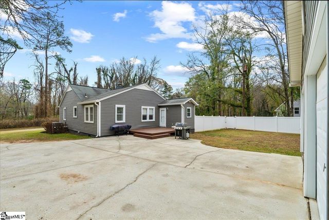 315 Woodland Drive, Belton, SC 29627