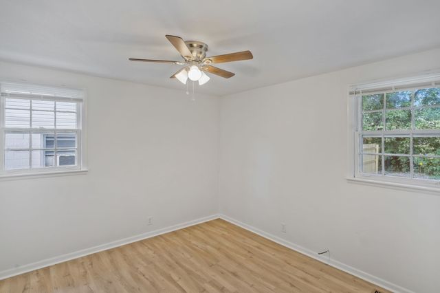 2144 W Richmond Hill Dr, Nashville, TN 37207