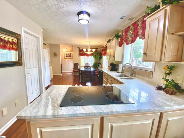 113 Carmen Way, Easley, SC 29642