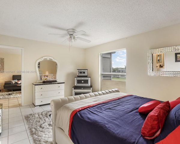 8320 Sands Point Blvd M301, Tamarac, FL 33321