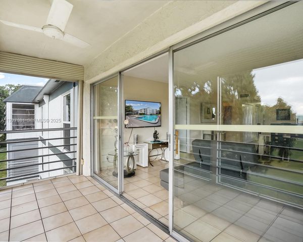 8320 Sands Point Blvd M301, Tamarac, FL 33321