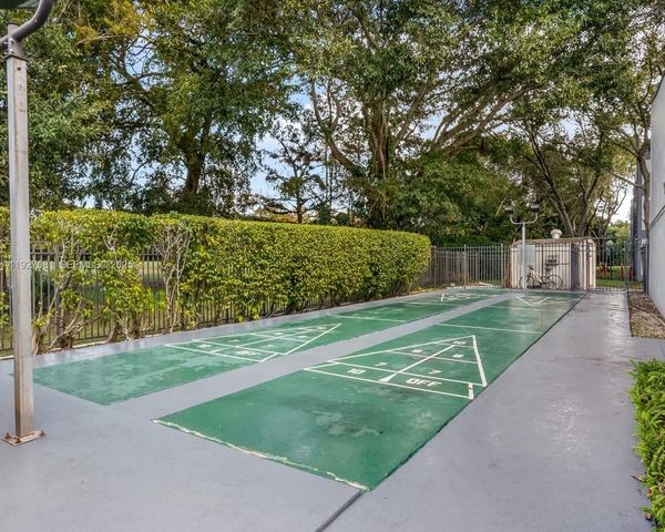 8320 Sands Point Blvd M301, Tamarac, FL 33321