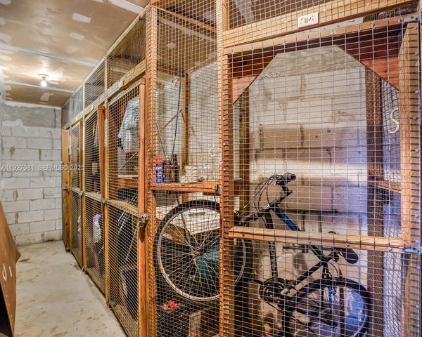 8320 Sands Point Blvd M301, Tamarac, FL 33321