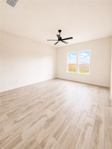 1401 Lois Chesney, Corpus Christi, TX 78415
