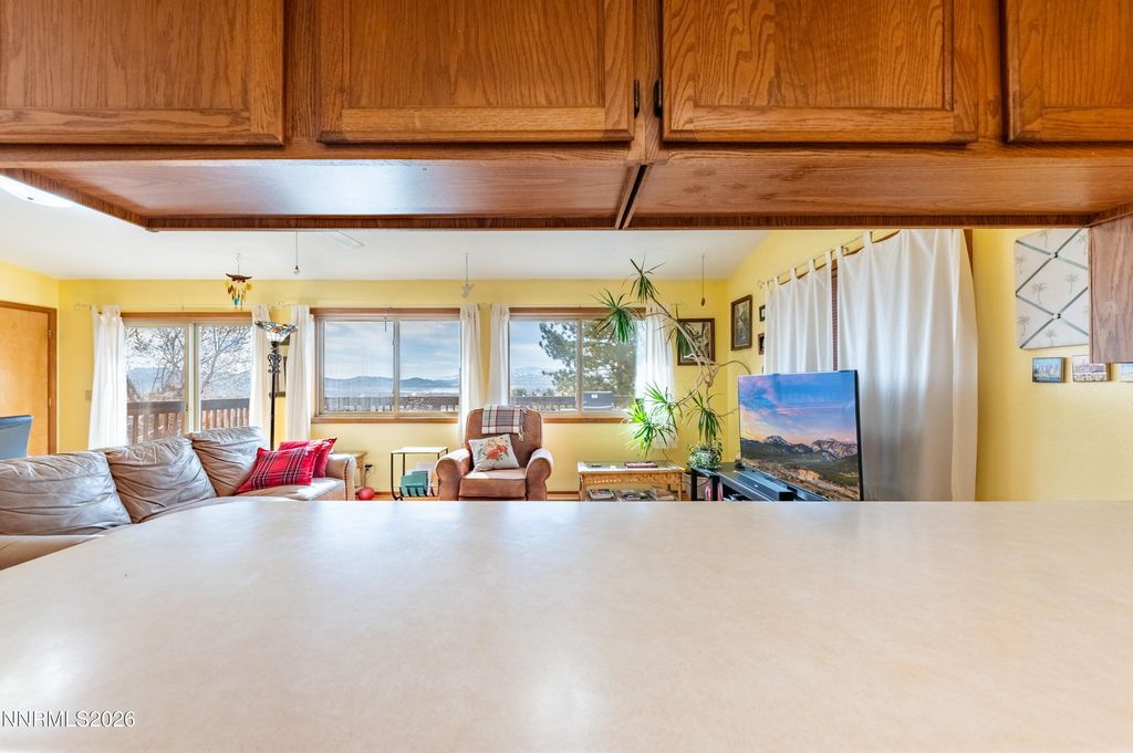 Image 14 of property listing at 11960 Fir Drive, Reno, NV 89506