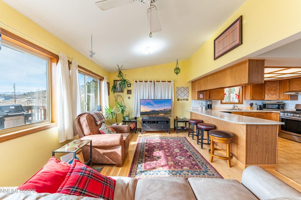 Image 16 of property listing at 11960 Fir Drive, Reno, NV 89506