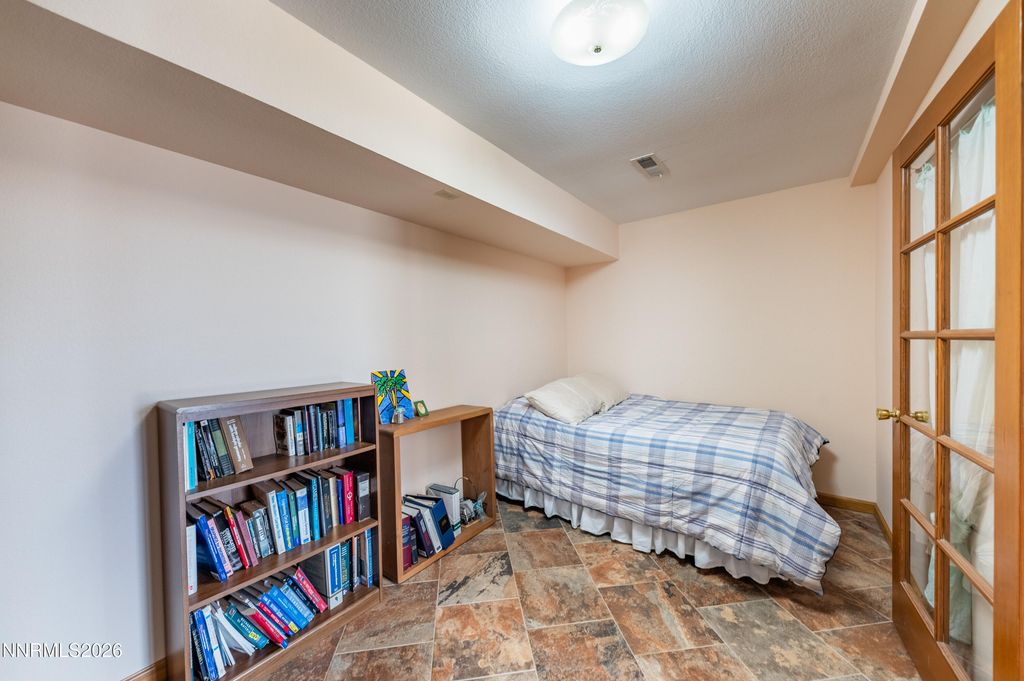 Image 27 of property listing at 11960 Fir Drive, Reno, NV 89506