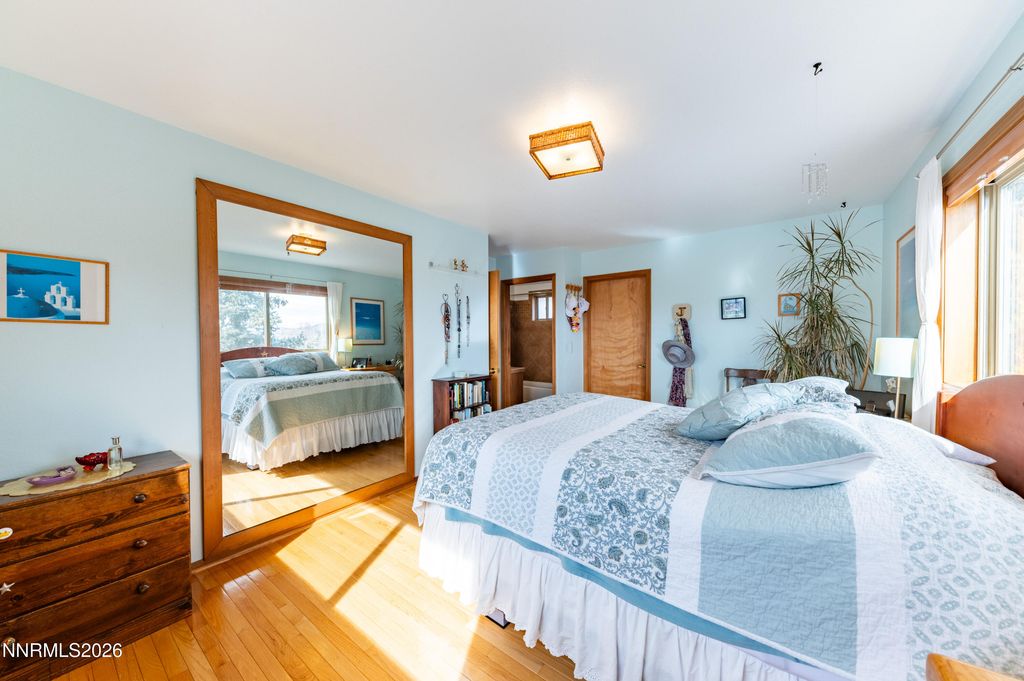 Image 5 of property listing at 11960 Fir Drive, Reno, NV 89506