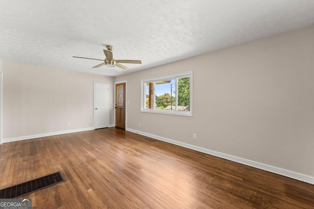 2571 Gentilly Place, Atlanta, GA 30360