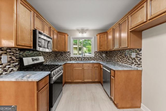 2571 Gentilly Place, Atlanta, GA 30360