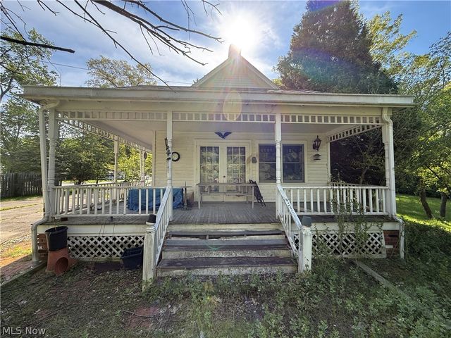 2840 Dover Center Road, Westlake, OH 44145