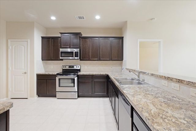 1509 Colgate Drive, Van Alstyne, TX 75495