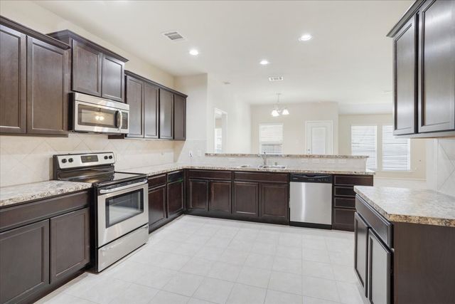 1509 Colgate Drive, Van Alstyne, TX 75495