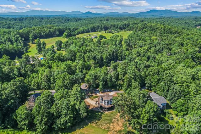 94 S Fairway Drive, Nebo, NC 28761