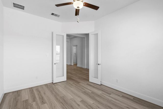 10271 Bluegill Crest Drive, Willis, TX 77318