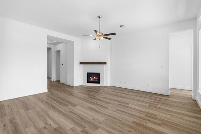 10271 Bluegill Crest Drive, Willis, TX 77318