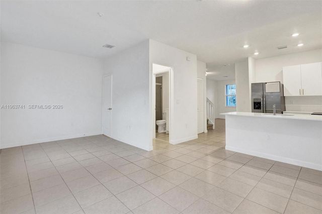 11920 NW 47th Mnr, Coral Springs, FL 33076