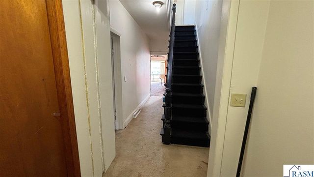 12 E Main Street, Madelia, MN 56062