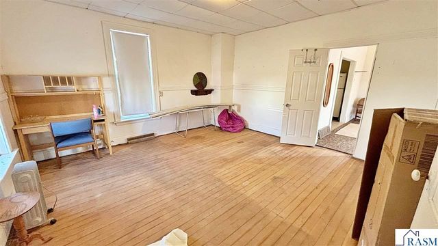 12 E Main Street, Madelia, MN 56062