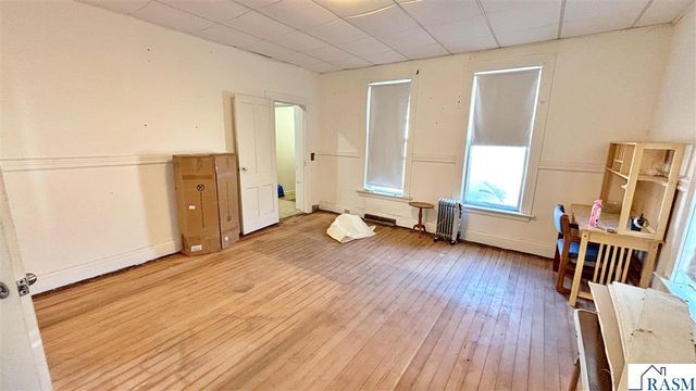 12 E Main Street, Madelia, MN 56062